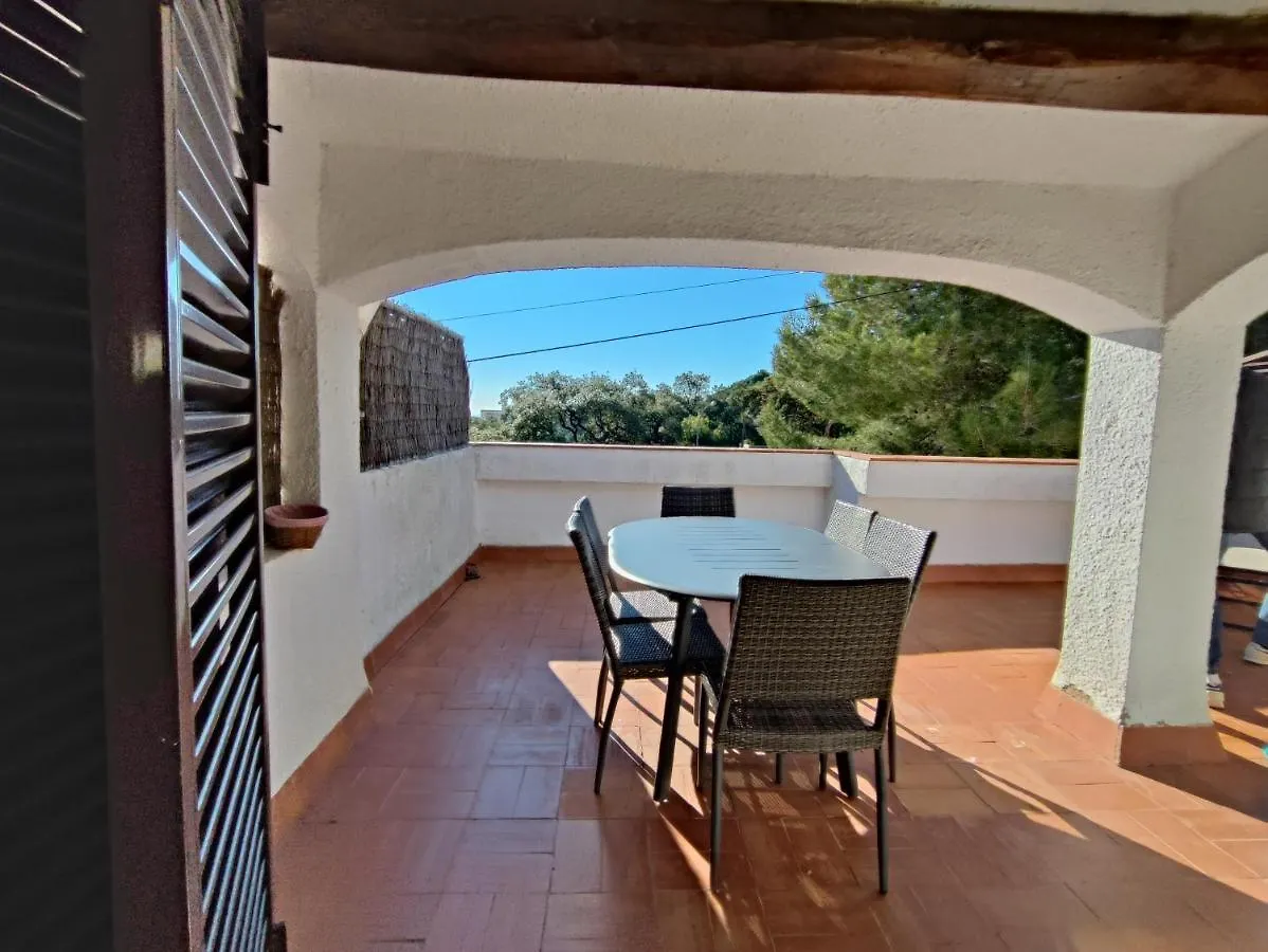 Tossa De Mar Con Piscina Comunitaria Y Parking27 Apartment Homestay Tossa de Mar
