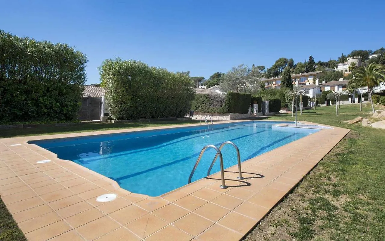 Tossa De Mar Con Piscina Comunitaria Y Parking27 Apartment Homestay Tossa de Mar