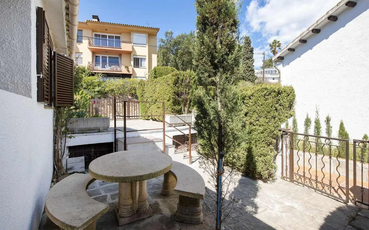 Tossa De Mar Con Piscina Comunitaria Y Parking27 Apartment Homestay Tossa de Mar